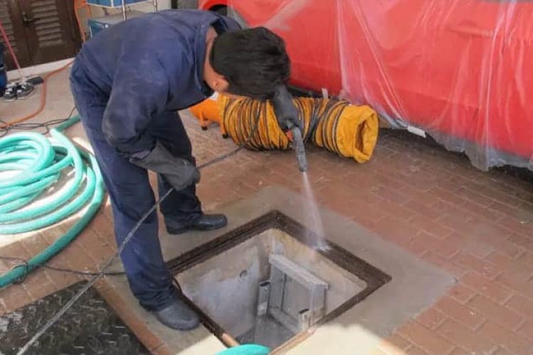 Dịch vụ rửa bể Hạ Long: vệ sinh bể nước ăn, bồn téc nước