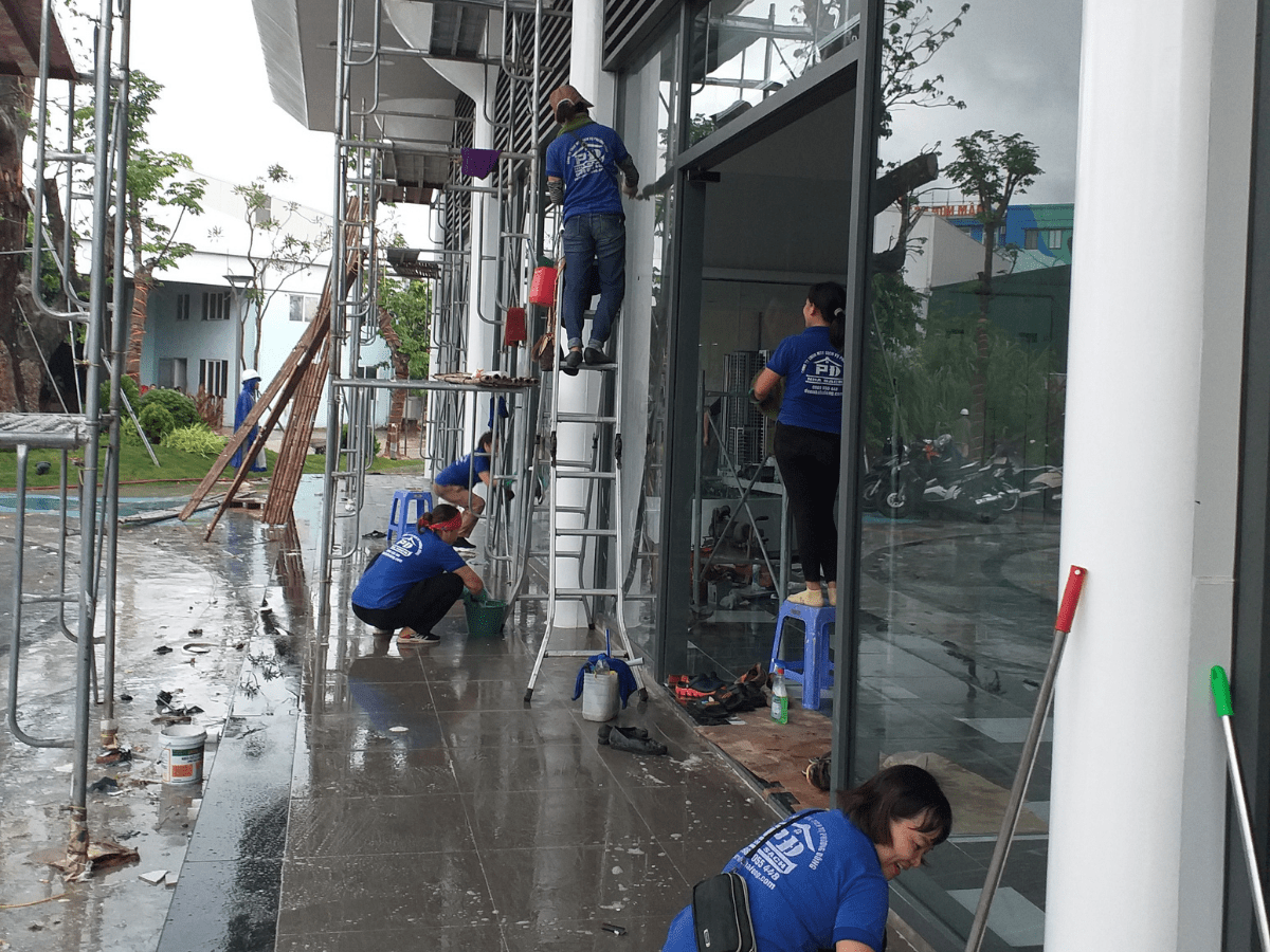Dịch vụ vệ sinh nhà ở mới xây tại Hạ Long, Quảng Ninh